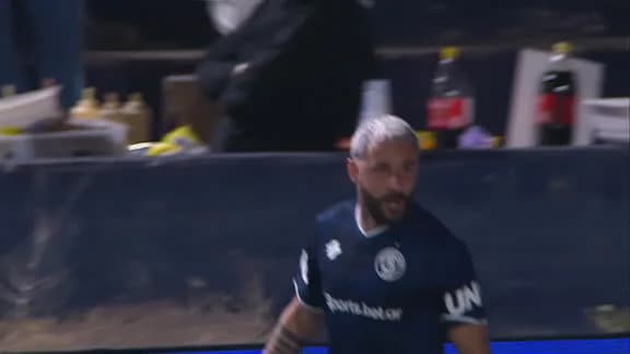 Gol tempranero de Elordi para el 1-0 contra Gimnasia