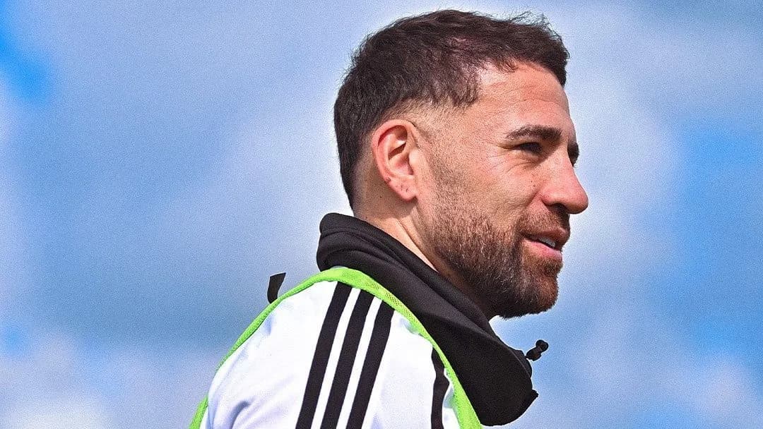 River se movió en Ezeiza: los resultados de los partidos de entrenamiento ante Atlético Escobar
