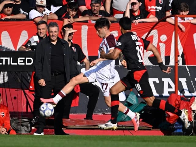 Punto y aparte: Newell's y Lanús igualaron sin goles en Rosario