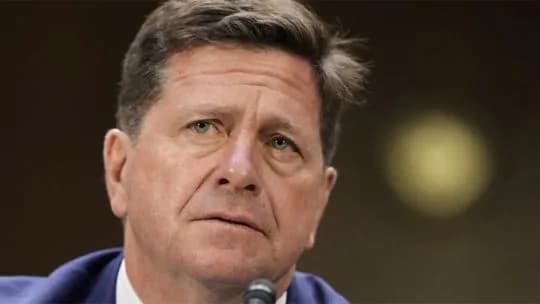 Donald Trump nombra a Jay Clayton como nuevo "zar" de la Inteligencia Artificial en EE.UU.