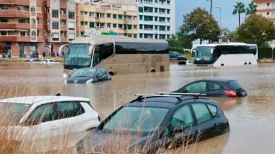 En Barcelona llovió todo: dos muertos, un desaparecido y estiman más de 200 litros de agua por metro cuadrado