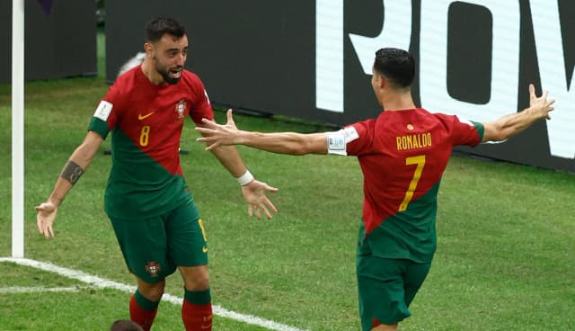 Bruno Fernandes acerca de Ronaldo: "Nunca dejará de ser el mayor símbolo de nuestro fútbol"