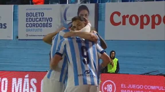 ¡Ventaja para Racing en Río Cuarto! Conechny puso el 1-0