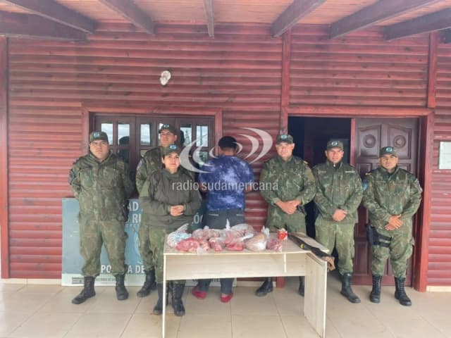Allanaron un delivery de carne vinculada al abigeato en Santa Rosa