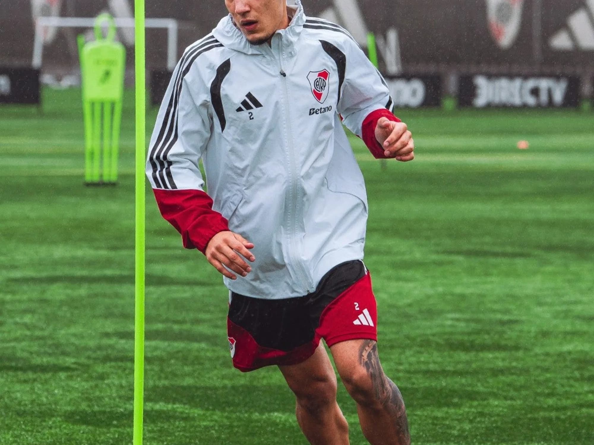 Tobías Ramírez, el refuerzo de River en defensa que no sumó minutos en Primera este semestre