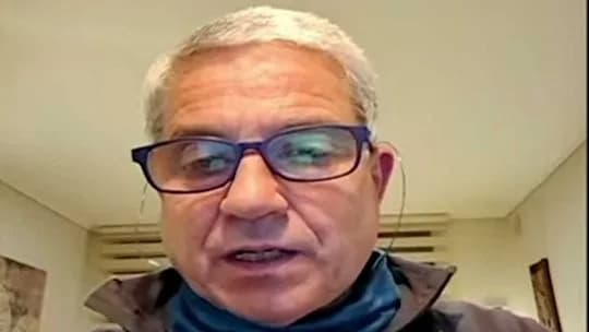"Este Gobierno lleva a cabo un plan sistemático de entrega", denunció Ernesto Alonso, excombatiente e integrante del CECIM, en QR!