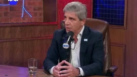 "Les vamos a arrancar la cabeza como en octubre del año pasado": Caputo habló de las próximas elecciones