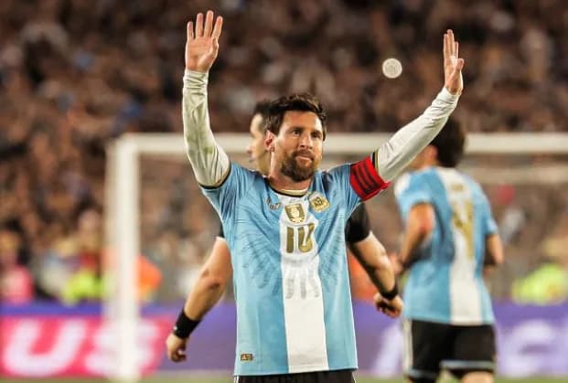 Messi le dijo adiós a la selección argentina y cerró un ciclo irrepetible de 21 años en la cima del fútbol mundial
