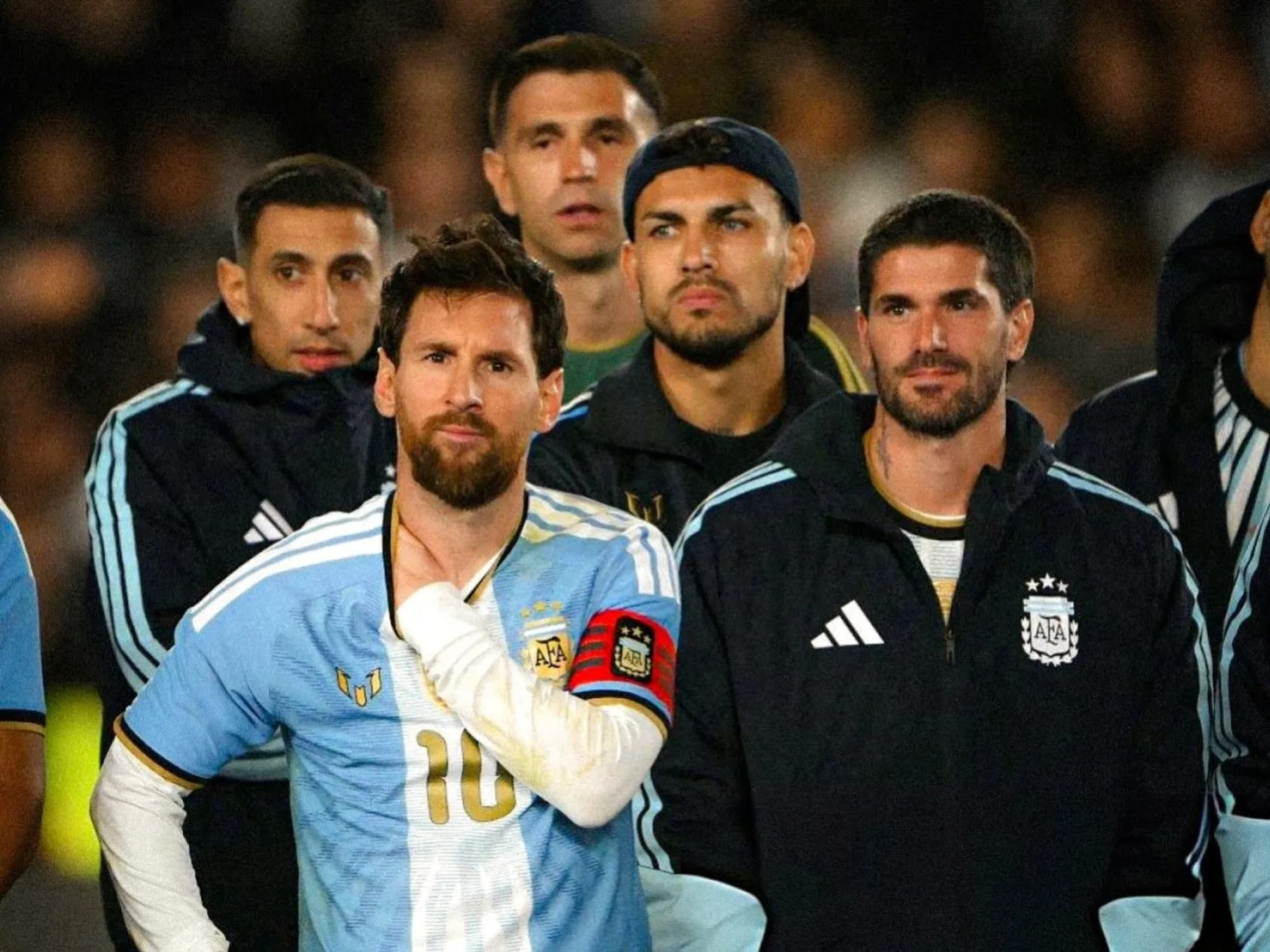 El mensaje de Paredes a Messi: “Fue un placer ser de tus soldados…”