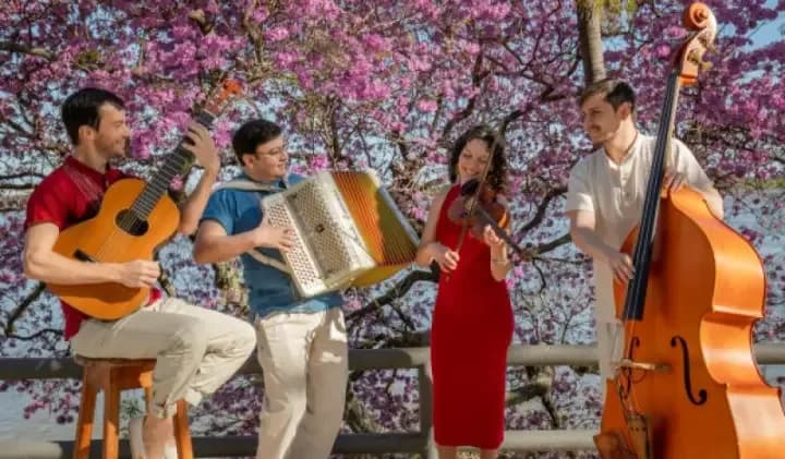 Tajy recorrerá Europa con el 
tour "Cantares de mi tierra"