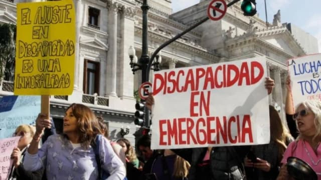 Discapacidad: convocan a una marcha nacional por recortes