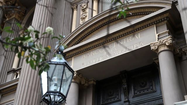 Dólar: el BCRA arrancó octubre con un promedio diario de compras que triplica al de inicio de septiembre