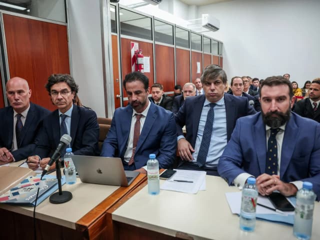 Los abogados de Luque y Cosachov en el caso Maradona: del "pedido descabellado" de la Fiscalía al "estamos confiados"