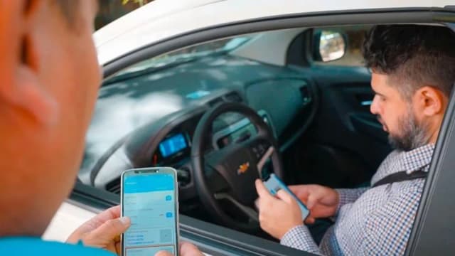 Cómo evitar multas durante el fin de semana largo: la documentación que hay que llevar sí o sí al salir a la ruta