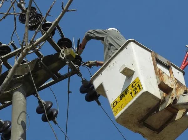 La DPEC realizará trabajos de mejoras en el interior provincial