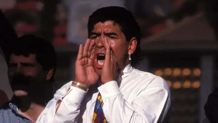 Se cumplen 32 años del debut de Maradona como DT de Mandiyú
