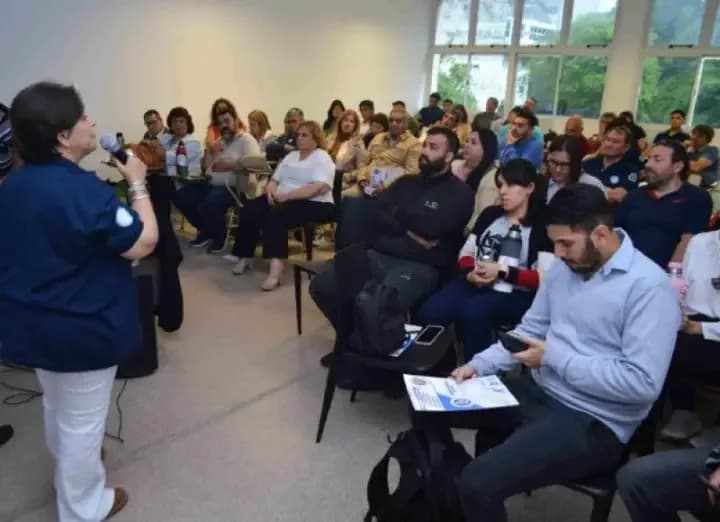 Trabajadores universitarios celebran Congreso regional en Corrientes