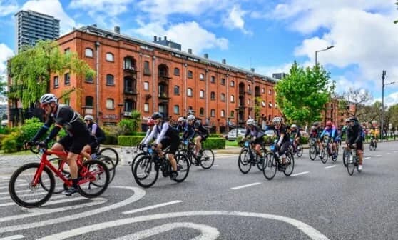 Más de 3.500 ciclistas correrán por avenidas y autopistas de la Ciudad en el Gran Fondo Buenos Aires