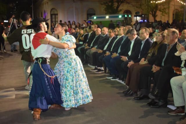 Goya presentará un documental sobre su historia realizado por Felipe Pigna