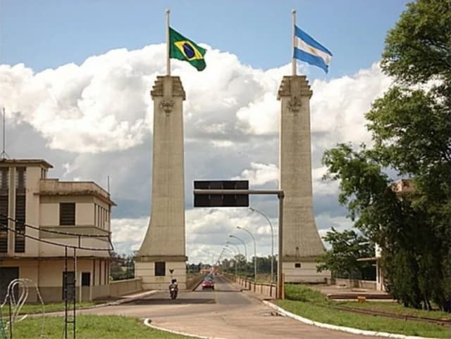 Cerrarán el paso fronterizo entre Corrientes y Brasil: qué días y en qué horarios
