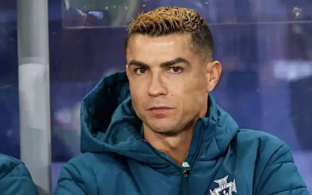 Cristiano Ronaldo fue suspendido tras abandonar la concentración de la selección