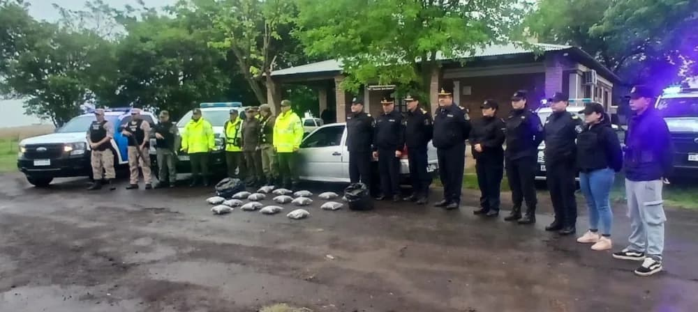 Operativo cerrojo: secuestraron 15 kilos de marihuana en San Cosme