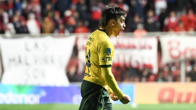 Golazo de Juan Manuel Gutiérrez para Defensa y Justicia ante Unión