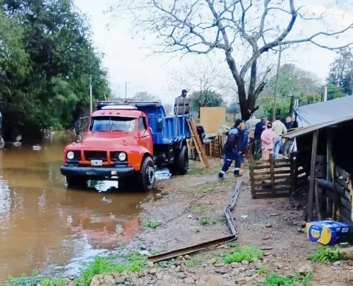 La creciente obligó a evacuar a más de 30 personas en Paso de los Libres