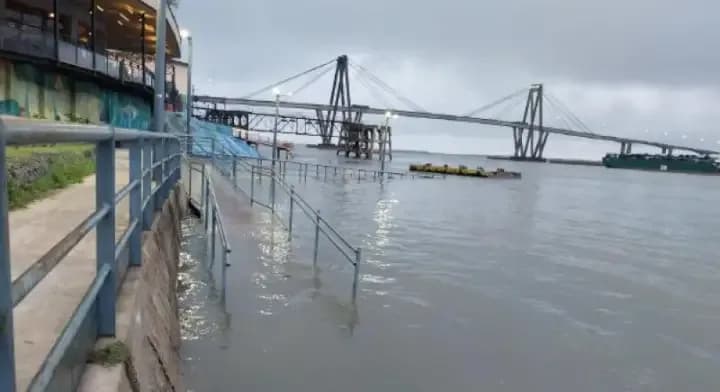 El Paraná desafía las playas de "el verano más largo de Argentina"