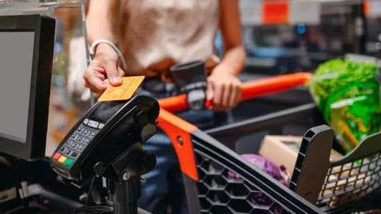 Crece el pedido de una ley que frene la usura y el sobrendeudamiento masivo