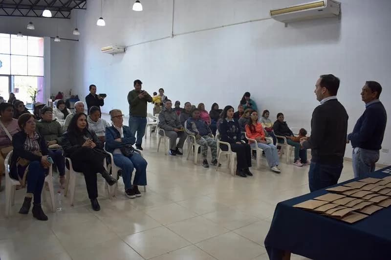 Goya realizó una entrega de semillas para huertas de primavera-verano