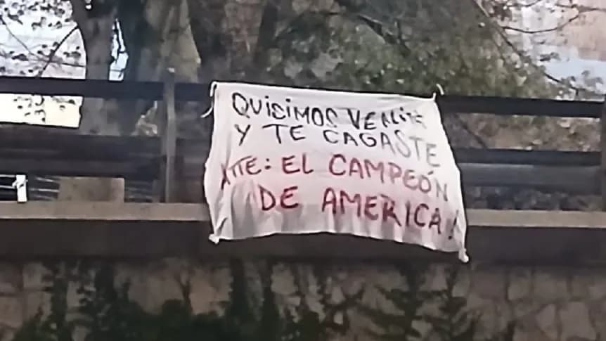 "Quisimos venir y te cagaste": picante pasacalle de Argentinos para Platense antes del clásico - TyC Sports