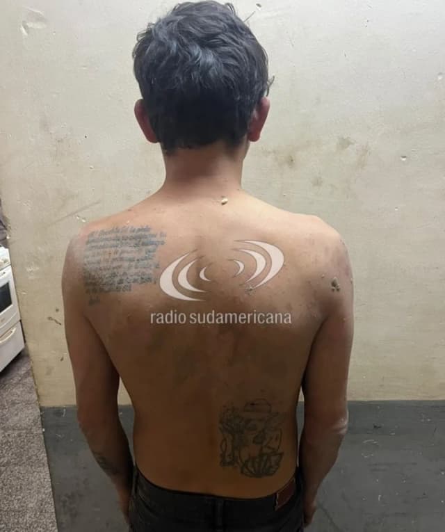 Detienen a un hombre que amenazó a policías con un arma de juguete