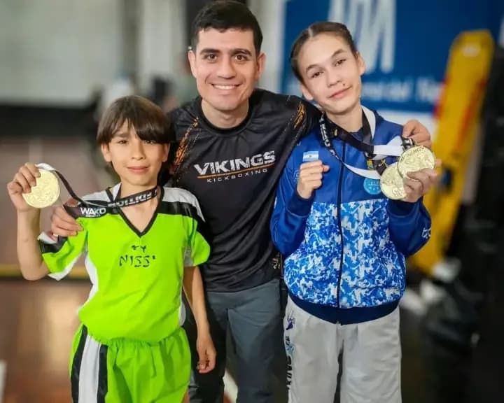 Los hermanos Oviedo ganaron tres medallas de oro en el Torneo Vikings