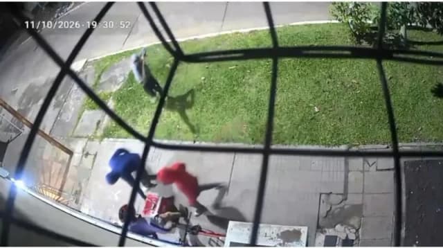 Brutal ataque a un delivery: menores lo apuñalaron para robarle la bicicleta y la mochila