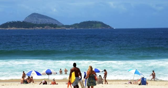 Vacaciones en Brasil 2027, más caras: el real subió 5% tras las elecciones y crecen las reservas para congelar precios