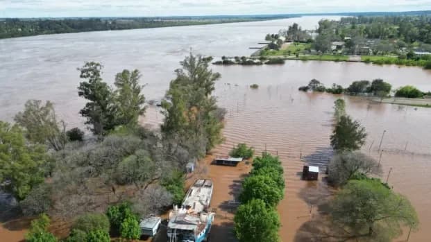El Niño: Itaipú abrió sus compuertas y crece la preocupación por la crecida del Paraná en Corrientes
