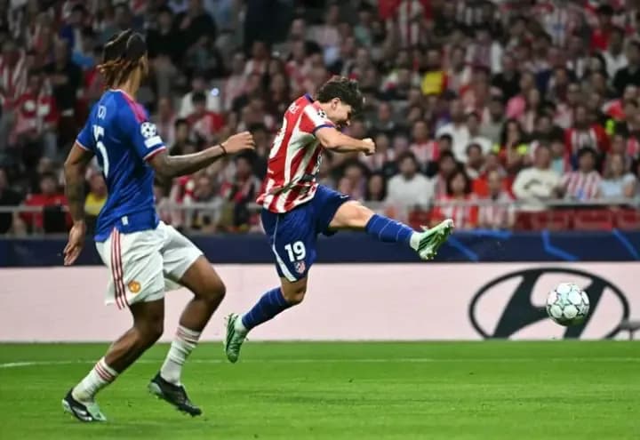 Champions:  el Atlético  de los argentinos le ganó al United