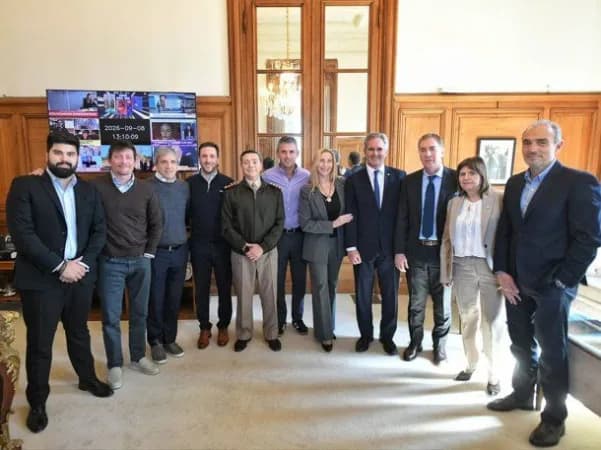 La Mesa Política del Gobierno avanzó con la agenda legislativa y los preparativos para la visita de León XIV