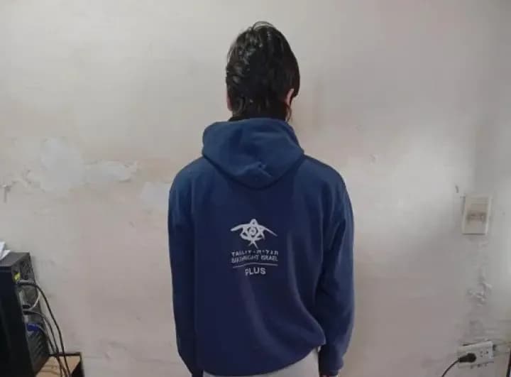 Allanamiento a la vivienda de dos ladrones de luminarias