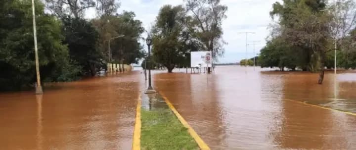 El río Uruguay se estacionó y hay alivió en las ciudades ribereñas