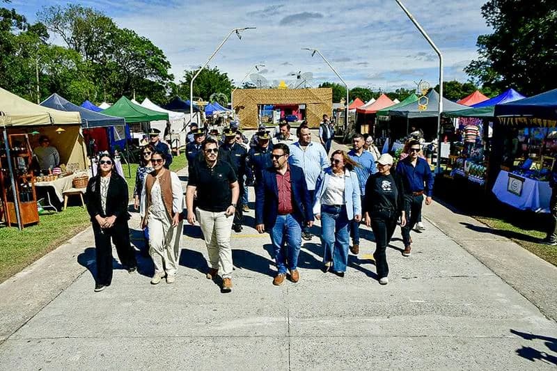 Dos jornadas de tradición apícola y emprendedores, a puro chamamé
