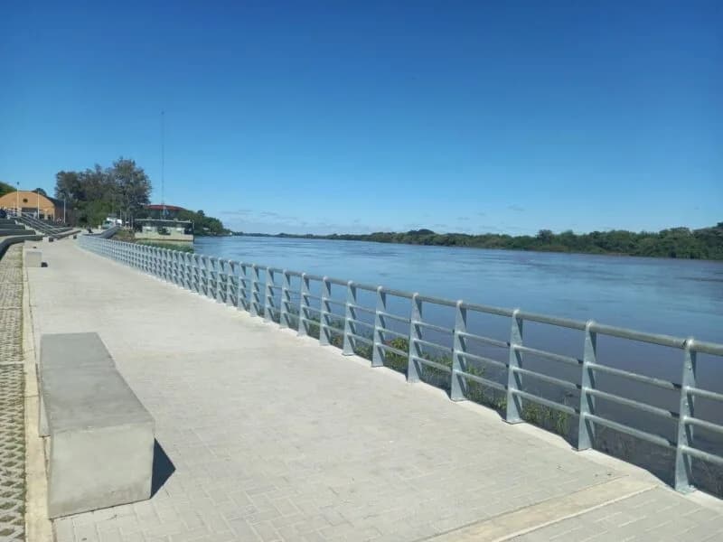 Goya: el Riacho superó los 5,20 metros y amenaza la nueva costanera