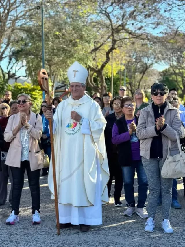 La Iglesia destacó el rol de la maternidad como "un don, un regalo y una gracia"