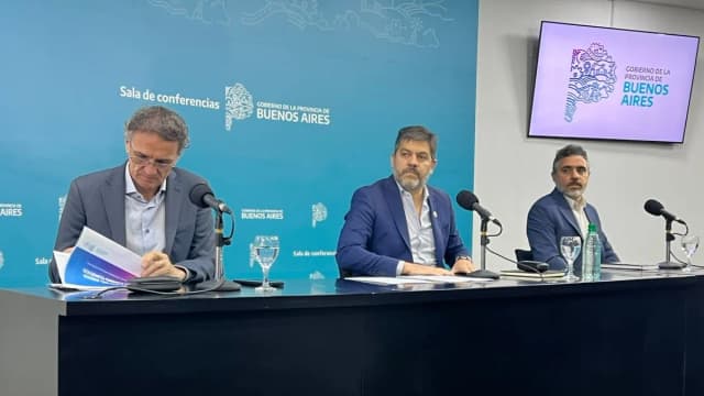 La provincia de Buenos Aires denunciará penalmente a Javier Milei y Luis Caputo por no ejecutar el Fondo Hídrico