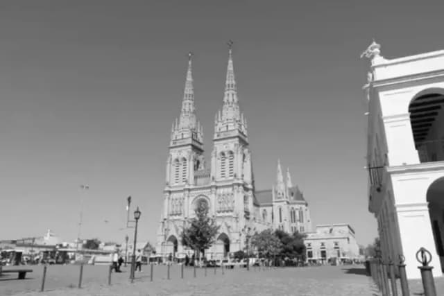El arzobispo de Luján ratificó la visita del papa León XIV a la Argentina tras su operación