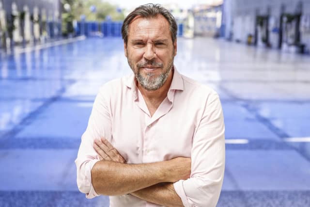 Marc Giró entrevistará por primera vez a Óscar Puente en ‘Cara al Show’ antes de las elecciones del 29N