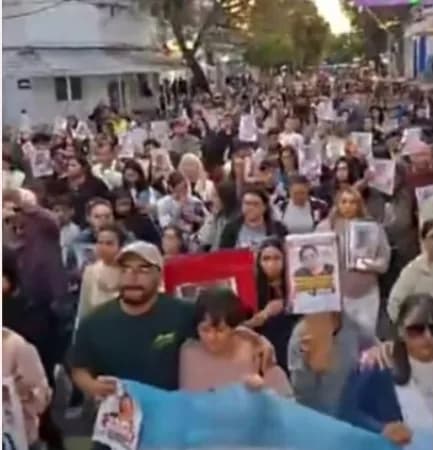 Corrientes: multitudinaria Marcha por la aparición con vida de la maestra Nancy Godoy
