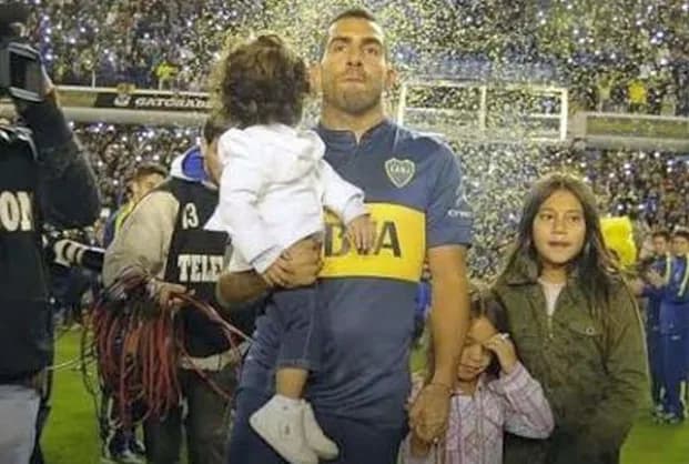 Carlitos Tevez anunció la fecha de su despedida en la Bombonera para fin de año: ¿juntará a Messi con Cristiano Ronaldo?