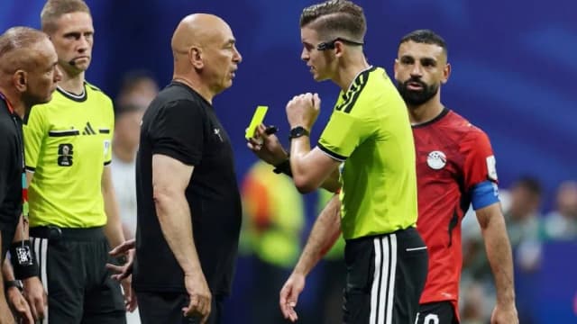 La Fifa sancionó al DT y a un jugador de Egipto tras perder ante Argentina en el Mundial